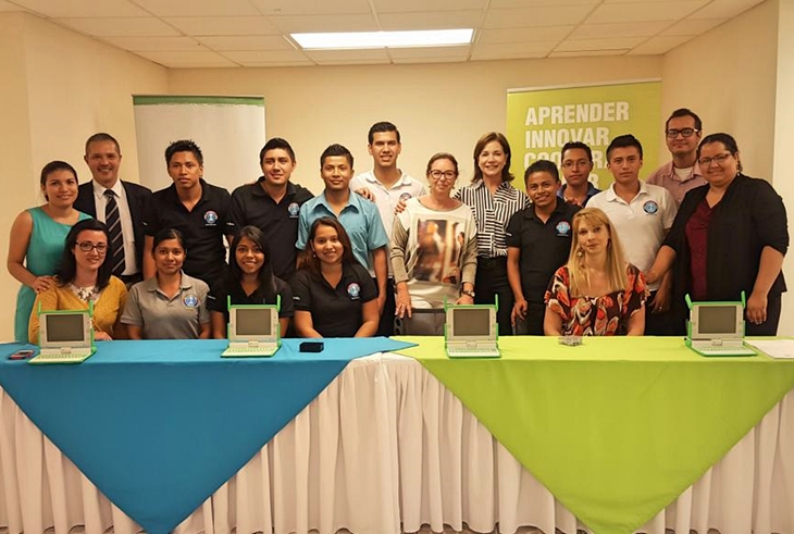 FUNDECYT y AEXCID inauguran en Nicaragua su primer centro de software libre