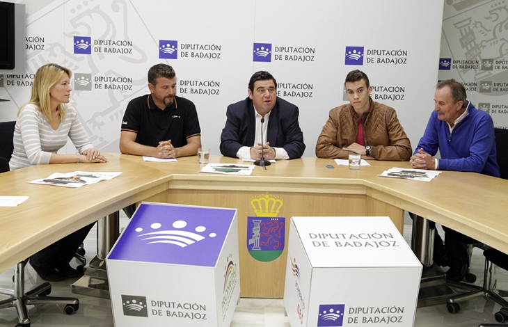 La Albuera elige al mejor pastor alemán en la Prueba Selectiva de Trabajo