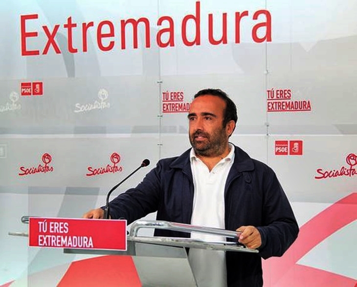 PSOE: “Los PGEx suponen la recuperación de la herencia tóxica recibida por el PP”