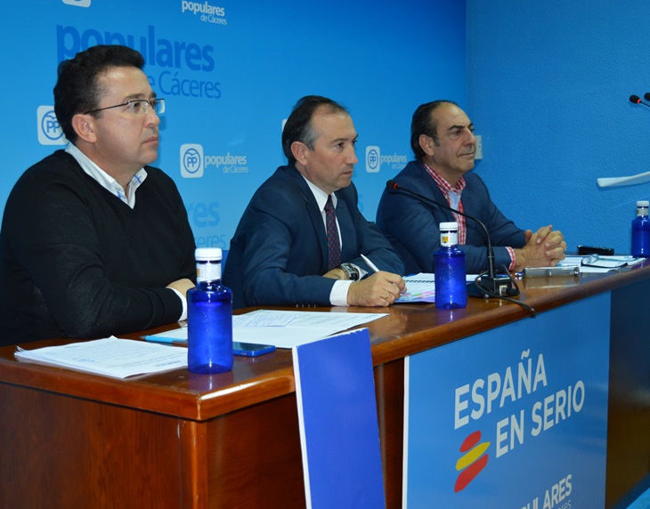 PP: “Vara se queda solo con los PGEx por su falta de humildad”