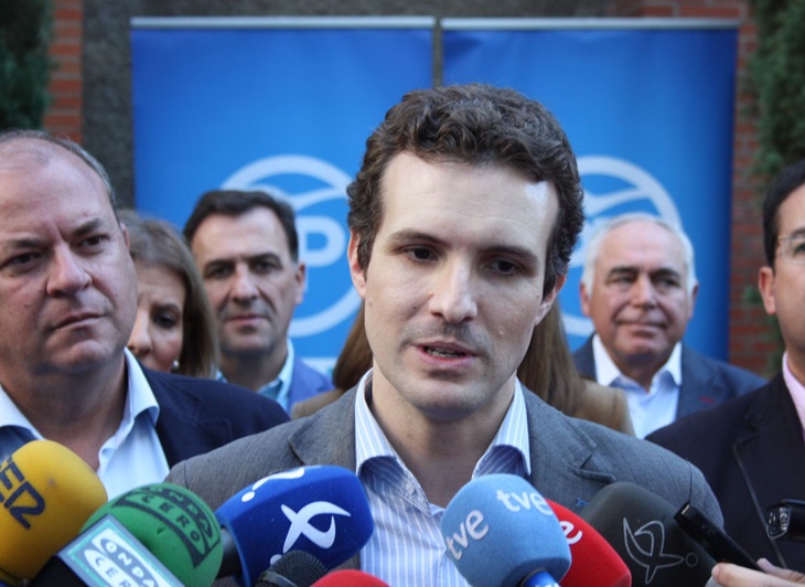 Carlos Floriano y Teresa Angulo encabezarán las listas del PP de Extremadura al Congreso