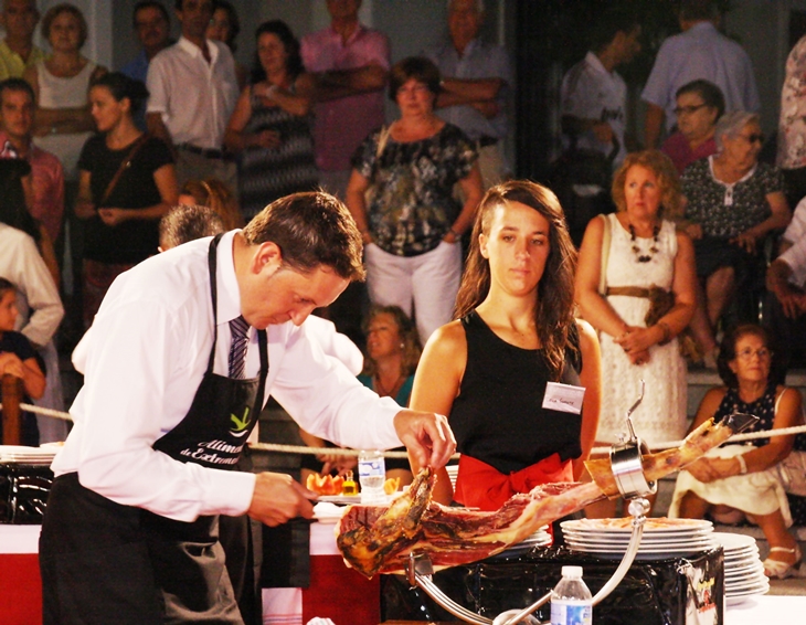 El jamón extremeño lidera un ranking de Antena3 a ‘mejor plato español’
