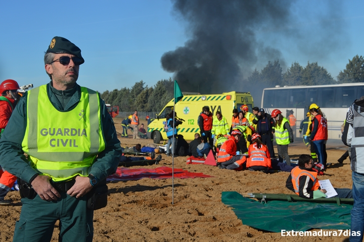 Realizado con éxito el simulacro de accidente aéreo en Talavera