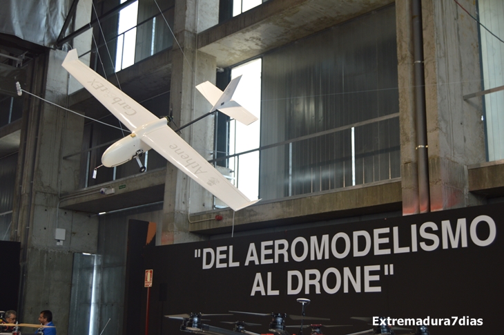 Fehispor acoge una gran exposición &quot;del aeromodelismo al drone&quot;