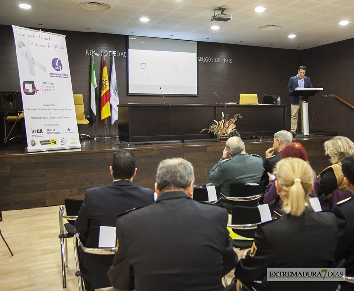 Badajoz celebra una jornada contra la violencia de género