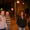 El presidente atiende a los colectivos acampados frente a su casa