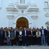 Extremadura muestra su apoyo al pueblo francés