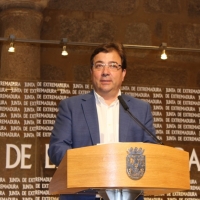 Vara asegura que los PGEx para 2016 “no dañarán la vida de la gente”