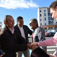 Laureano León destaca el “gran compromiso” que tiene el PP con los cacereños