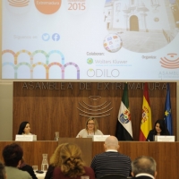 La Asamblea de Extremadura apuesta por combatir la “apatía política”