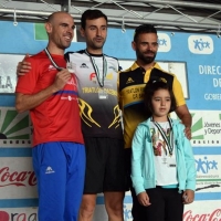 José Luis Doncel y Raquel Mateos se proclaman campeones de Extremadura de duatlón