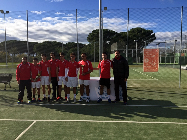 C.T Cabezarrubia y Sportocio, campeones de Extremadura de tenis por equipos
