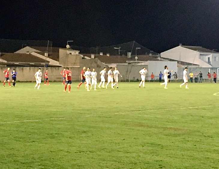 El Extremadura arrebata el liderato al CD. Badajoz en Tercera