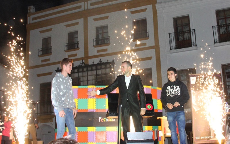 Zafra alumbra su Navidad