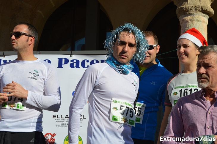 Búscate en las imágenes de la San Silvestre de Badajoz