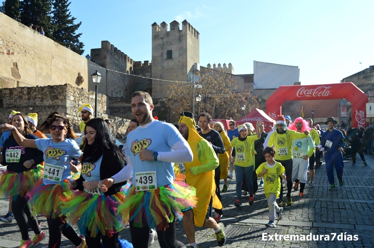 Búscate en las imágenes de la San Silvestre de Badajoz