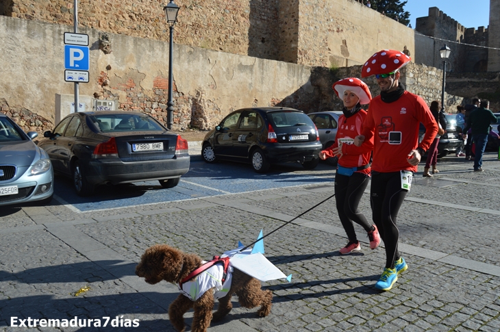 Búscate en las imágenes de la San Silvestre de Badajoz