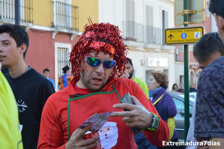 Búscate en las imágenes de la San Silvestre de Badajoz