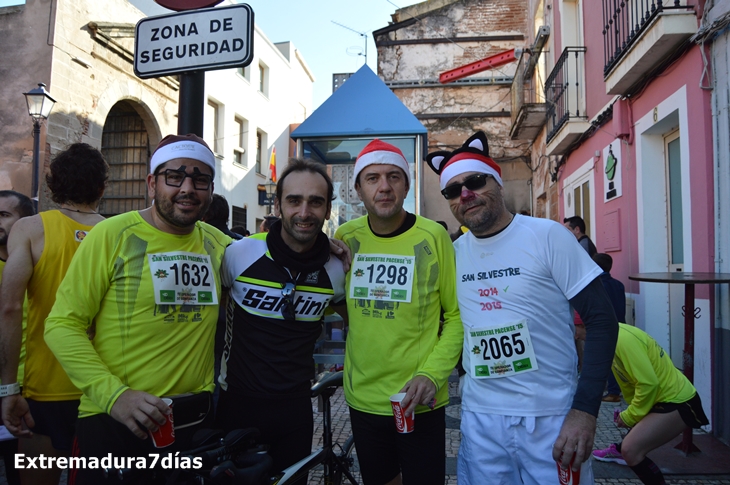 Búscate en las imágenes de la San Silvestre de Badajoz