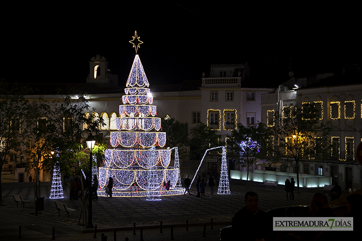 El alumbrado navideño de Elvas, una visita obligatoria