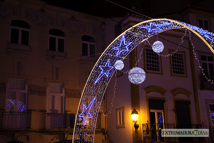 El alumbrado navideño de Elvas, una visita obligatoria