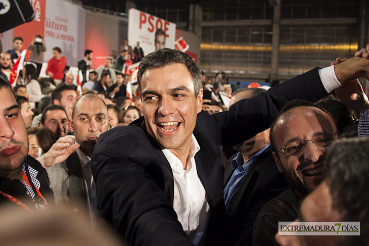 Imágenes de Pedro Sánchez en Badajoz