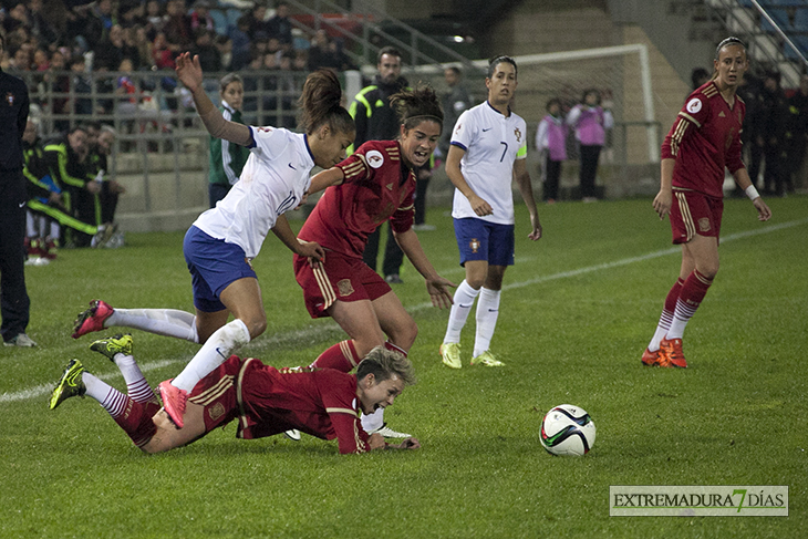 España vence a Portugal en el Nuevo Vivero