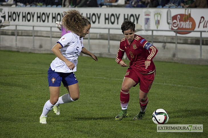 España vence a Portugal en el Nuevo Vivero