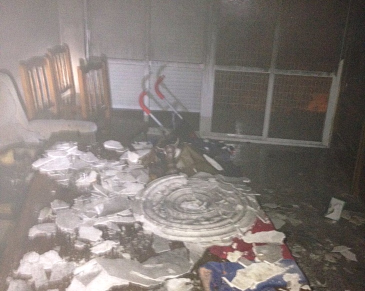 Dos personas salvan su vida en un incendio ocurrido en Badajoz