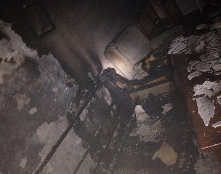 Dos personas salvan su vida en un incendio ocurrido en Badajoz