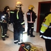 Dos personas salvan su vida en un incendio ocurrido en Badajoz