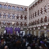 Cientos de personas acuden al mitin de Podemos en la Plaza Alta