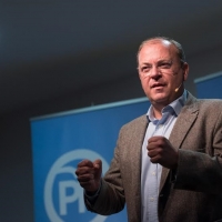 Monago: “Nosotros estamos para gobernar, no para &#39;gallear&#39; como Pedro Sánchez”