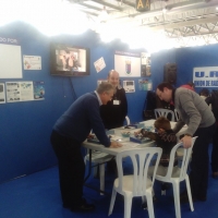 Iberocio conectará con los niños del Materno a través de la radio