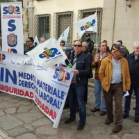 Los policías se manifiestan para reivindicar sus derechos
