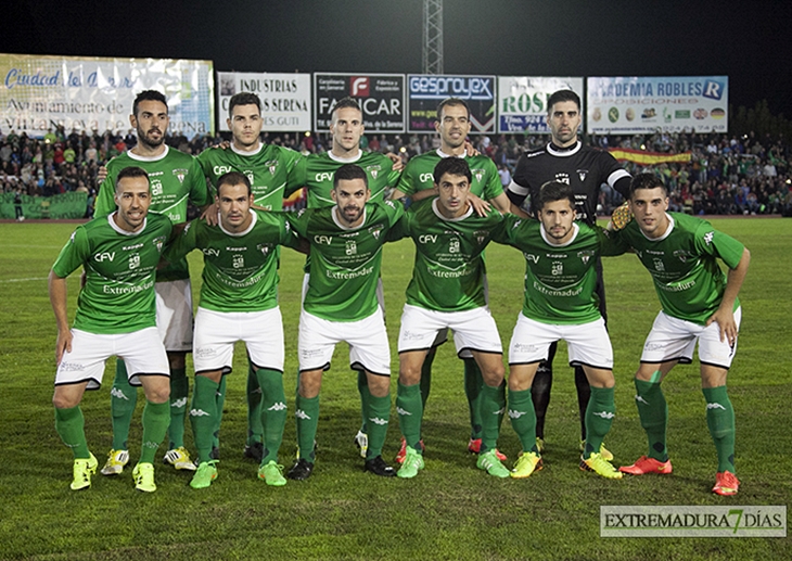 El Villanovense vestirá los colores de Extremadura frente al FC Barcelona