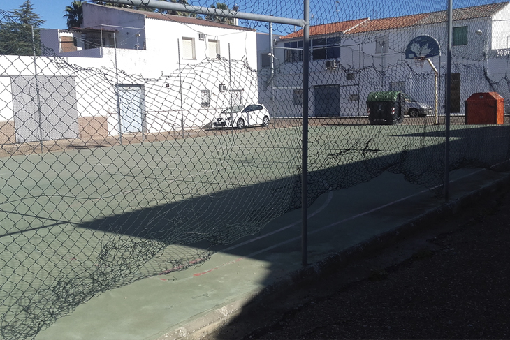 Varios lugares de Valdebótoa presentan un estado de abandono