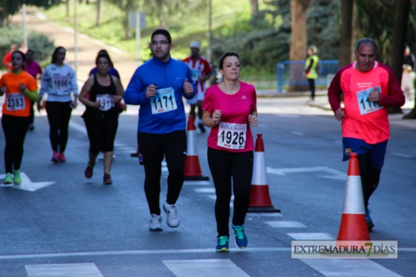 Búscate entre los 3000 corredores de la Vuelta al Baluarte