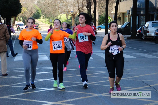 Búscate entre los 3000 corredores de la Vuelta al Baluarte