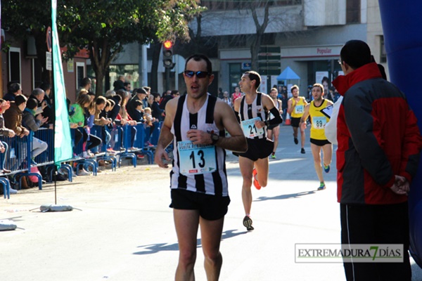 Búscate entre los 3000 corredores de la Vuelta al Baluarte