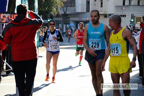 Búscate entre los 3000 corredores de la Vuelta al Baluarte
