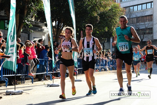 Búscate entre los 3000 corredores de la Vuelta al Baluarte