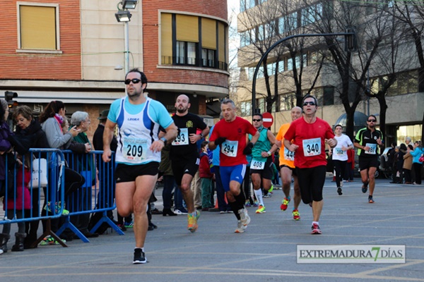 Búscate entre los 3000 corredores de la Vuelta al Baluarte