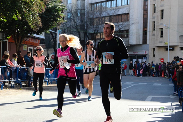 Búscate entre los 3000 corredores de la Vuelta al Baluarte
