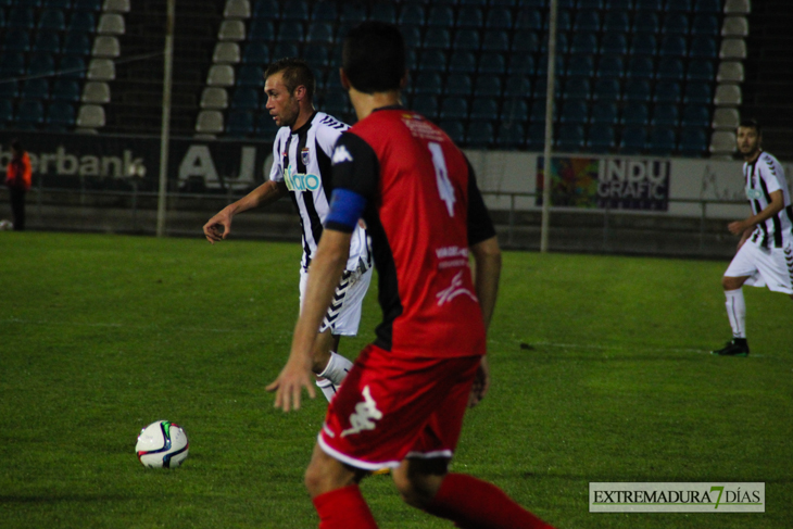 Imágenes del partido entre el CD Badajoz y el Mérida AD