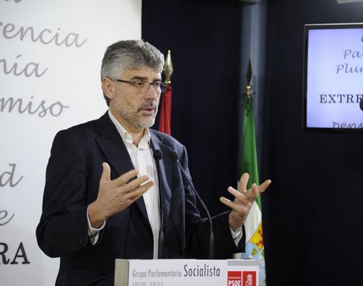 PSOE espera que Podemos “aterrice en el compromiso”