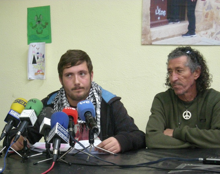 Campamento Dignidad exige a la Junta la convocatoria de las Ayudas de Alquiler