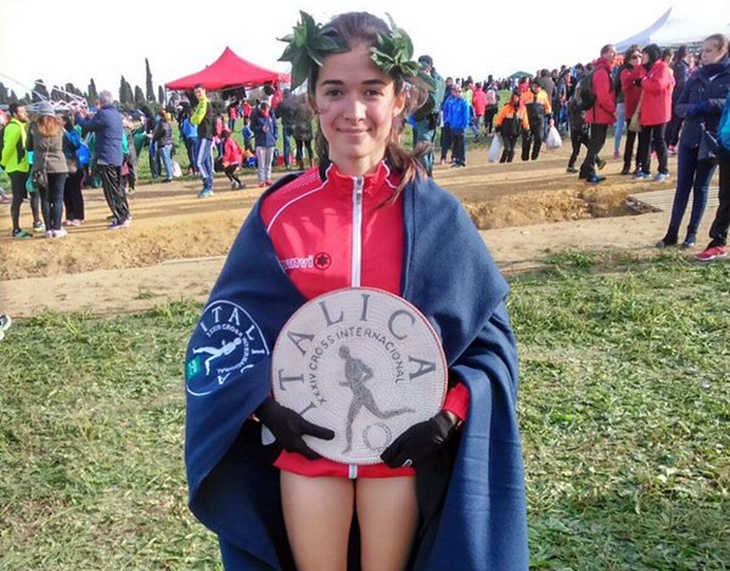 La extremeña Laura Barragán vence en el Cross de Itálica