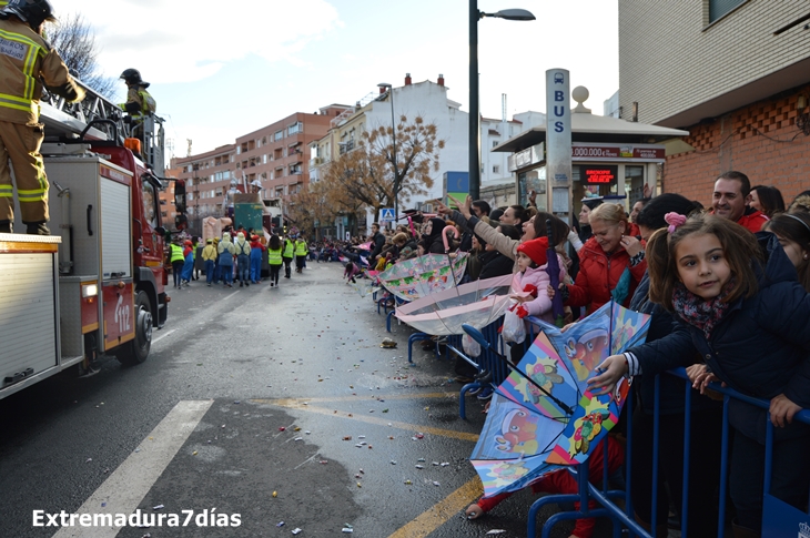 Imágenes de la Cabalgata de Reyes 2016 en Badajoz