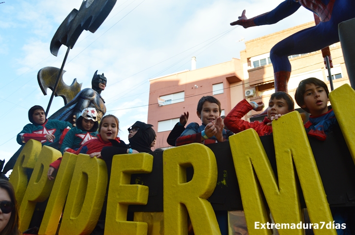 Imágenes de la Cabalgata de Reyes 2016 en Badajoz